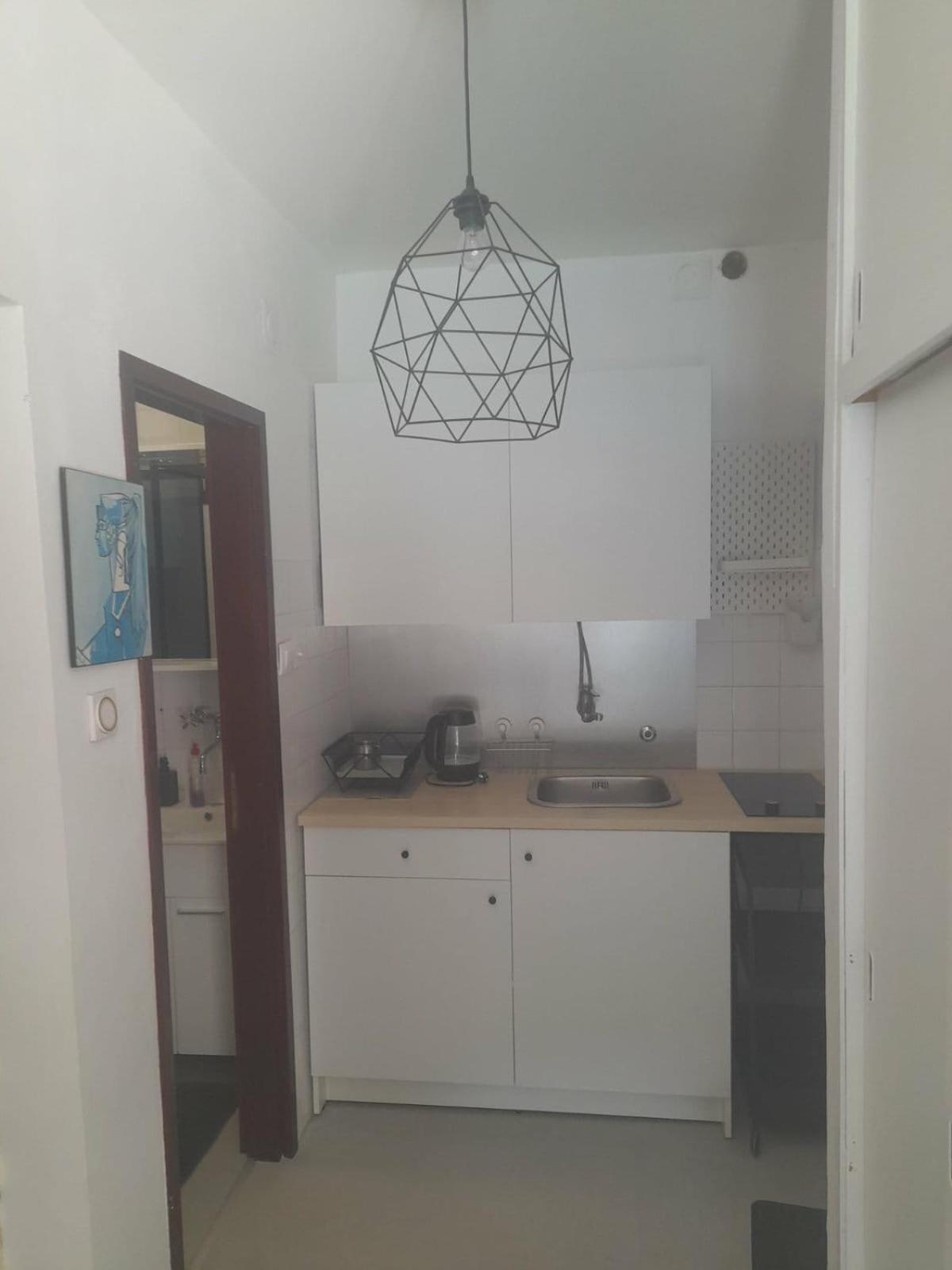 Apartment Pulic